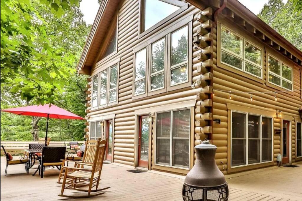 Blue Ridge Bliss- Spacious Cabin, Pets, Hot Tub! Экстерьер фото