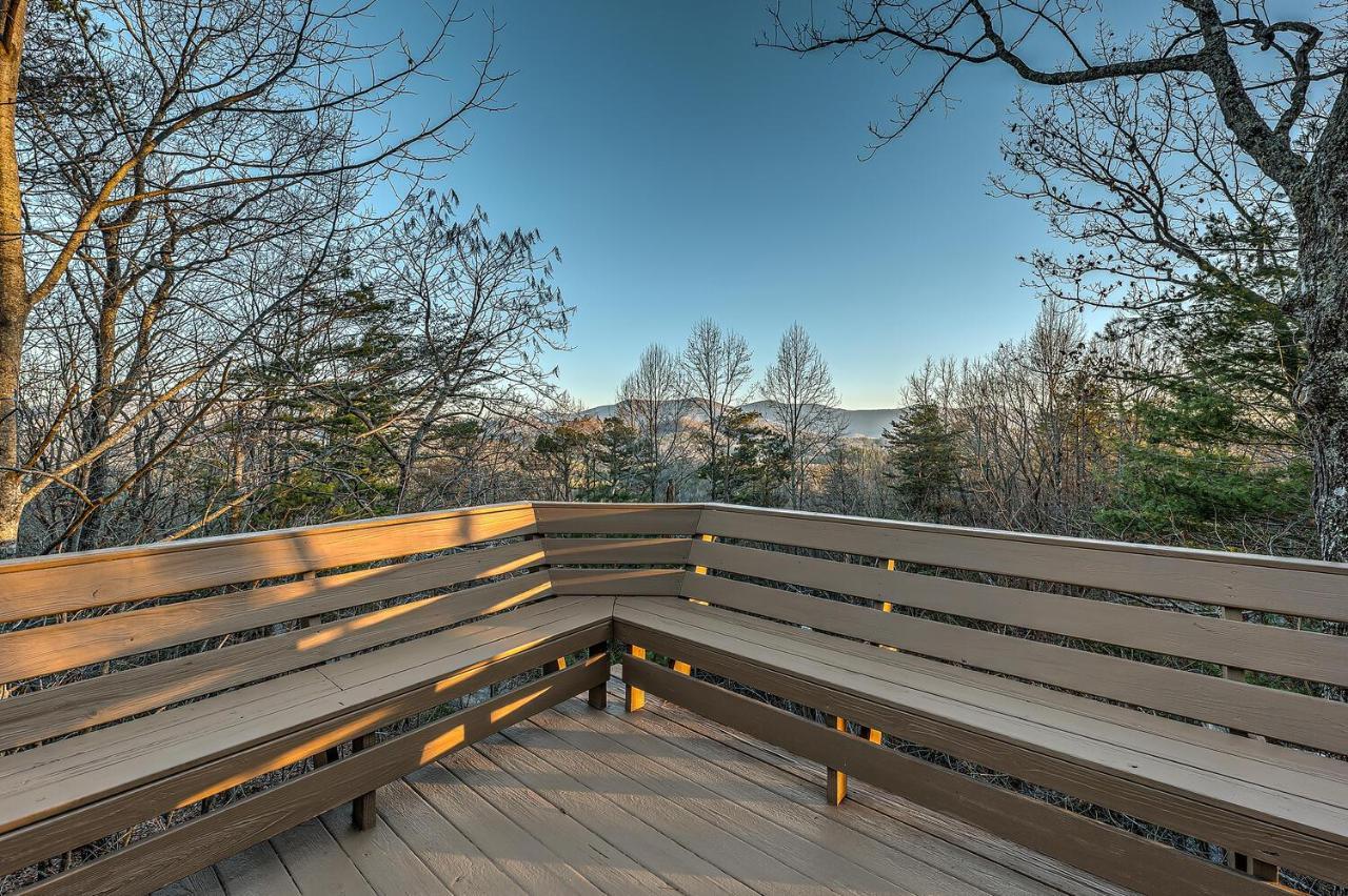Blue Ridge Bliss- Spacious Cabin, Pets, Hot Tub! Экстерьер фото